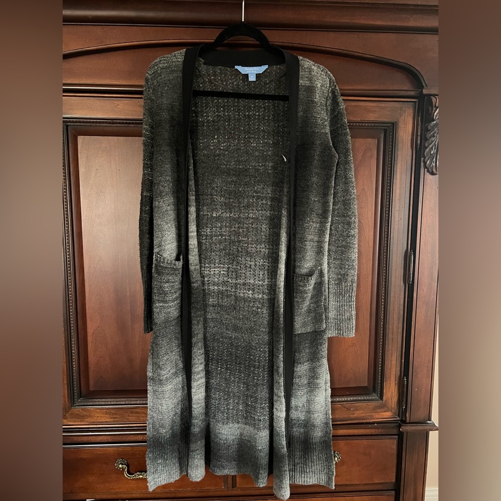 Vera wang long sweater